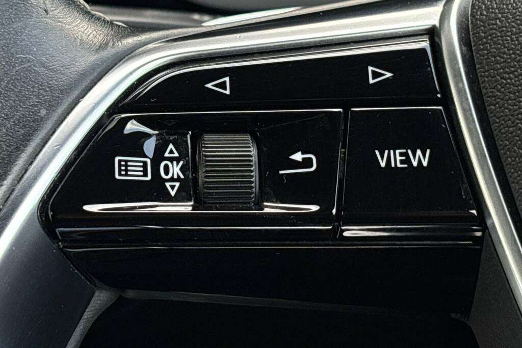 Audi E-tron 300Kw 55 Quattro 95Kwh Cs Grey #11