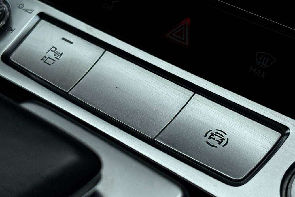 Audi E-tron 300Kw 55 Quattro 95Kwh Cs Grey #26