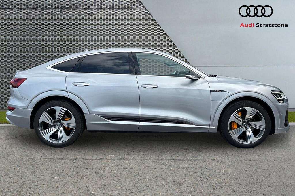 Audi E-tron 300Kw 55 Quattro 95Kwh S Line 2020 Silver #2