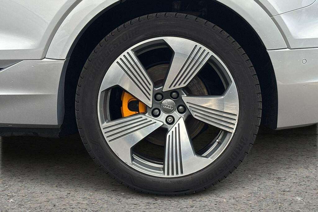 Audi E-tron 300Kw 55 Quattro 95Kwh S Line 2020 Silver #5