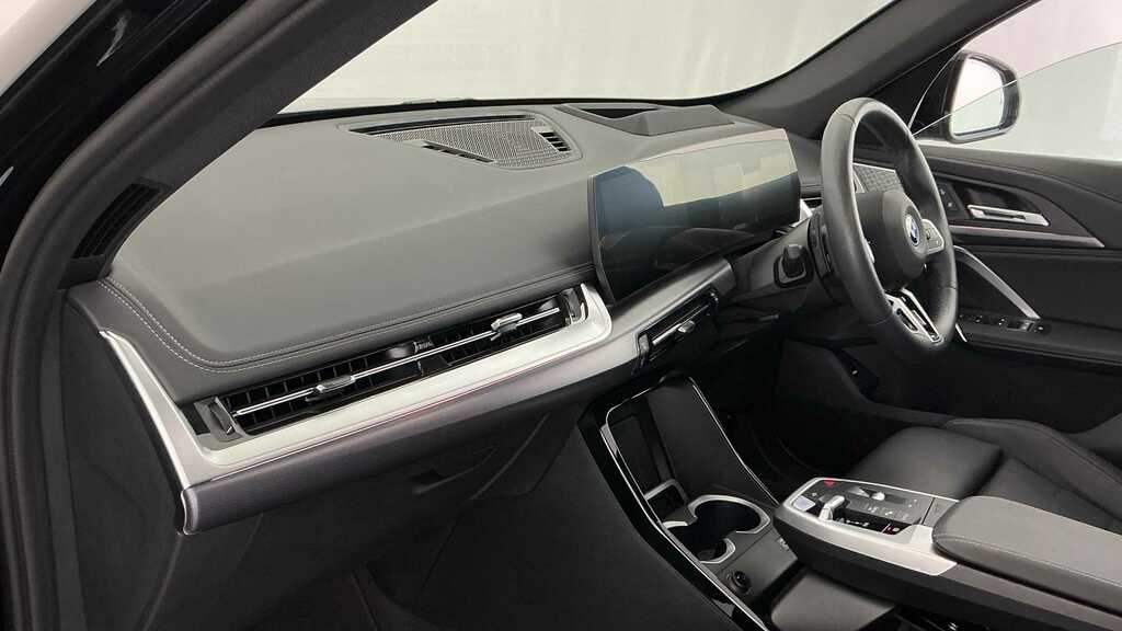 BMW iX1 230Kw Xdrive30 M Sport 65Kwh 2023 Black #6