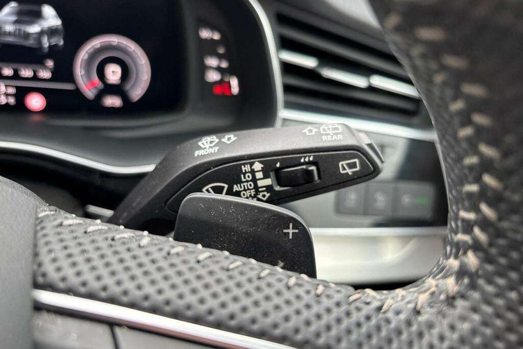 Audi Q7 S Line 55 Tfsi E Quattro 4Wd  #10