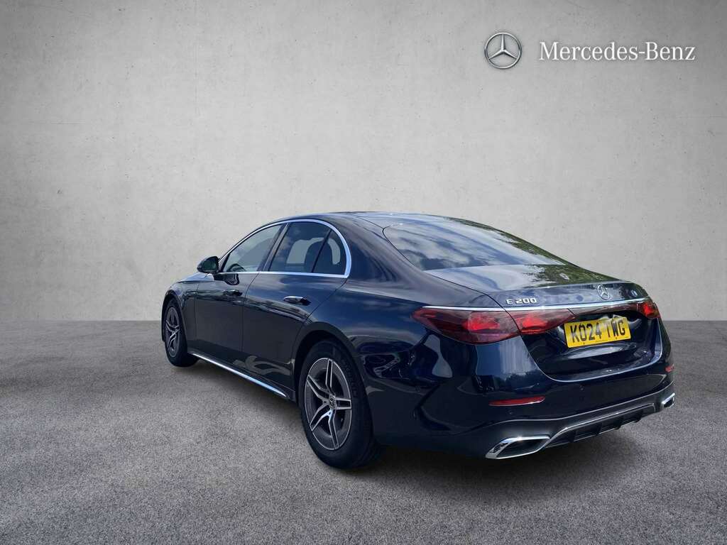 Mercedes-Benz E Class E200 Amg Line 9G-tronic 2024 Blue #2