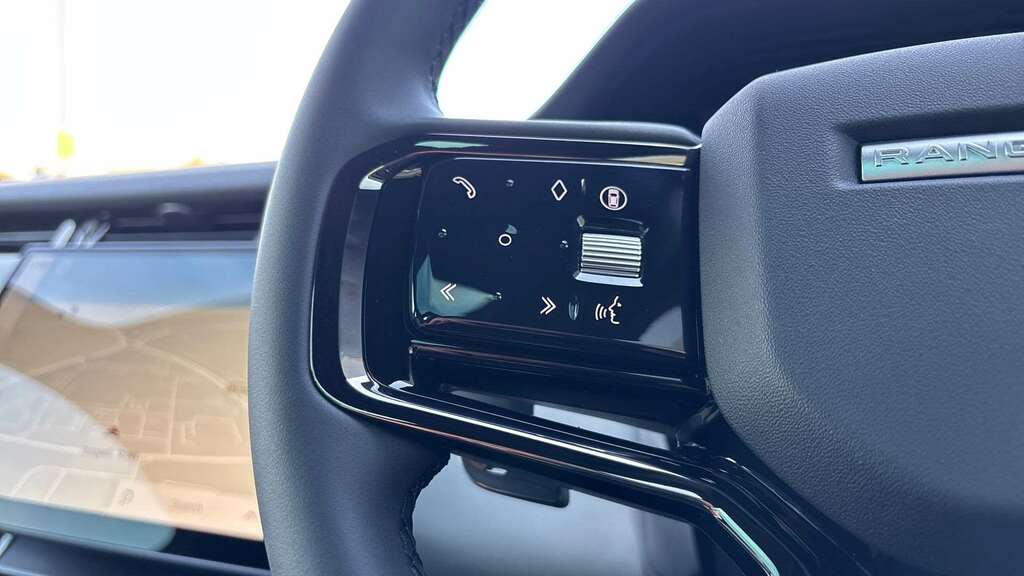 Land Rover Range Rover Evoque 2.0 D200 Edition Black #30