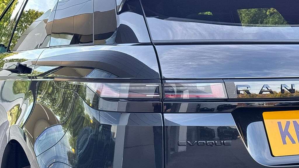Land Rover Range Rover Evoque 2.0 D200 Edition Black #19