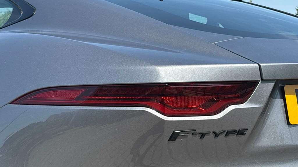 Jaguar F-Type 5.0 P450 Sc V8 Awd R-dynamic Black Red #14