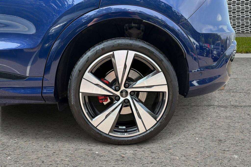 Audi Q5 Edition 1 Tfsi 367 Ps S Tronic Grey #7