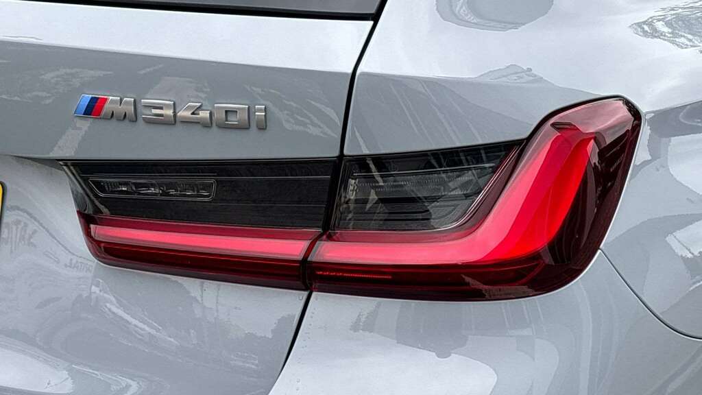 BMW 3 Series 320I M Sport Step Blue #14