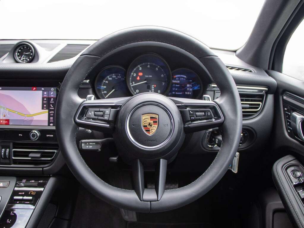 Porsche Macan 380Kw 4S 100Kwh Green #17