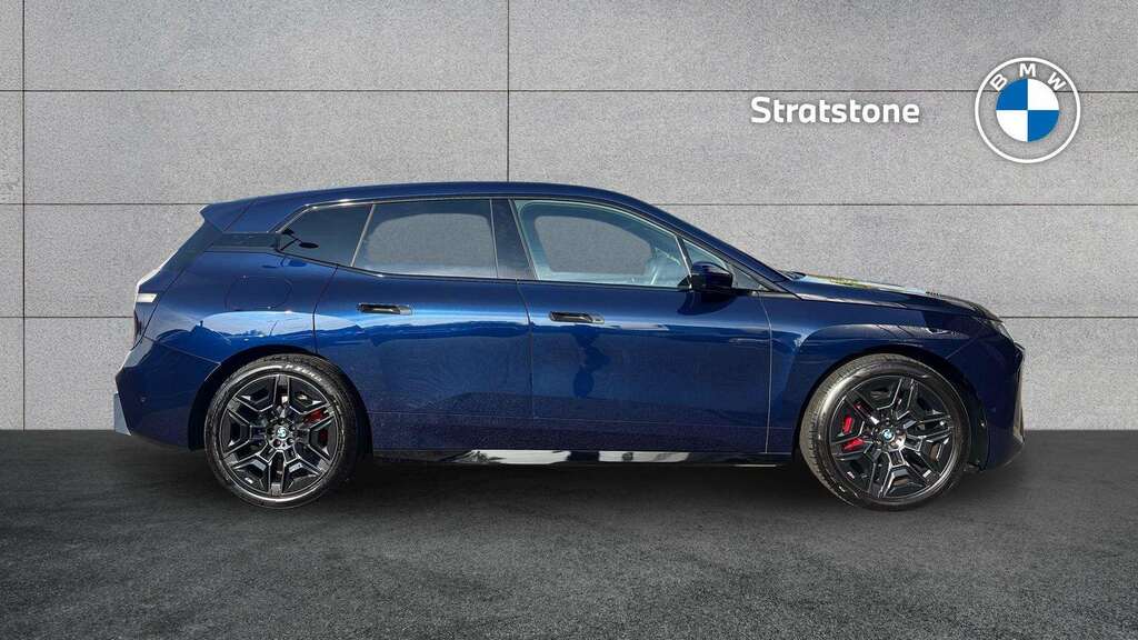 BMW iX 400Kw Xdrive60 M Sport 112Kwh 2025 Blue #2