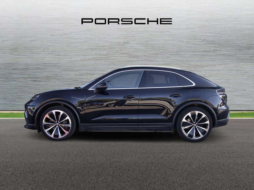 Porsche Macan 300Kw 4 100Kwh 2024 Black #5