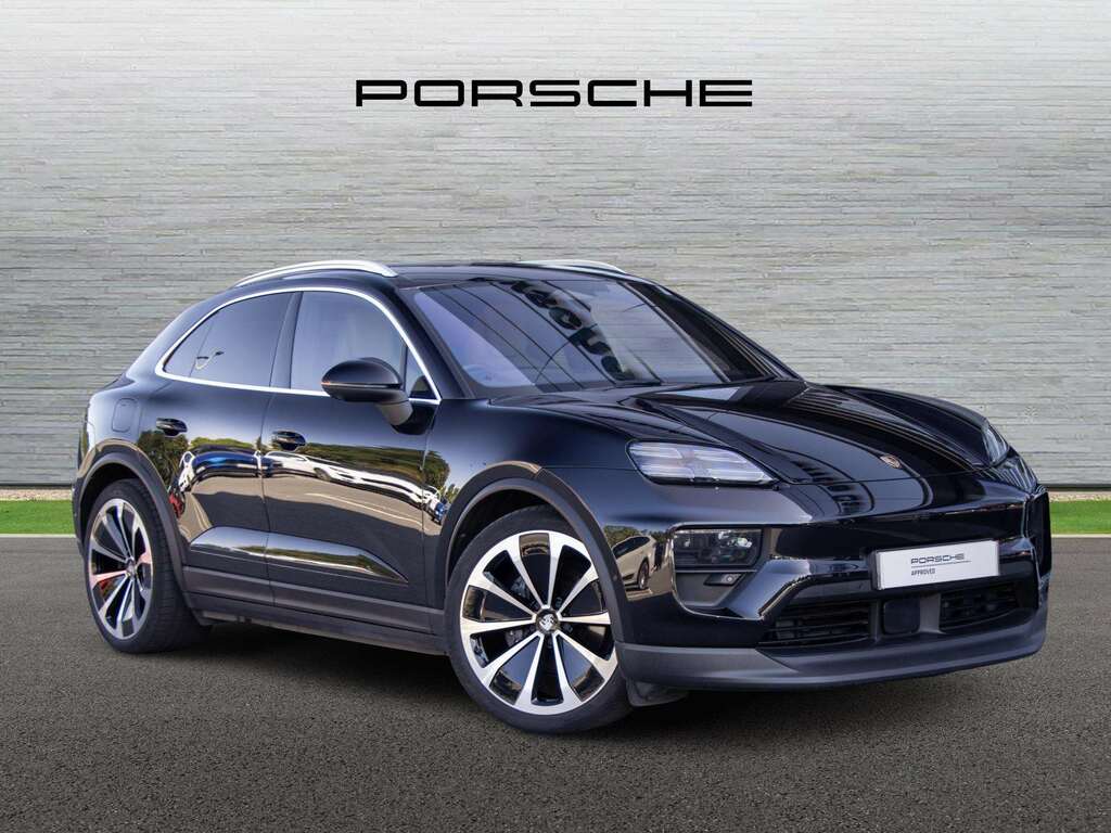 Porsche Macan 300Kw 4 100Kwh 2024 Black