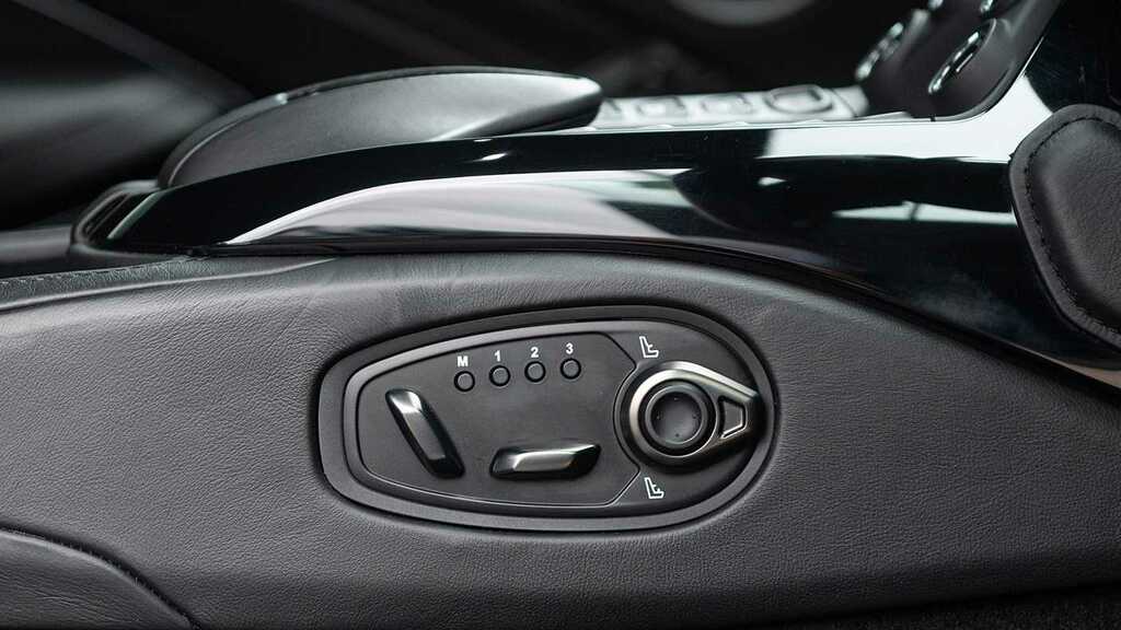 Aston Martin Vantage V8 Euro 6  #26