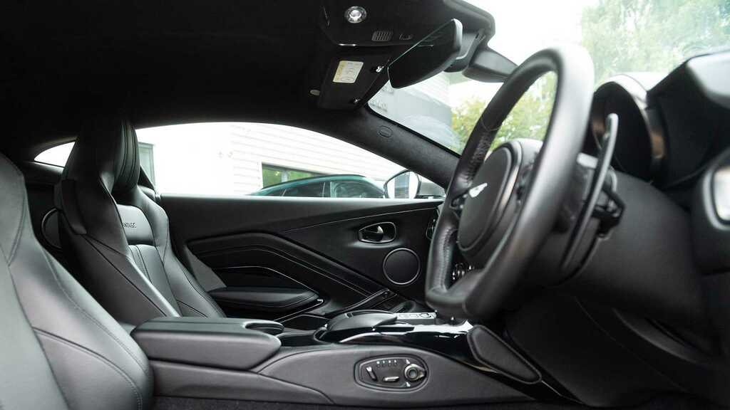Aston Martin Vantage V8 Euro 6  #25