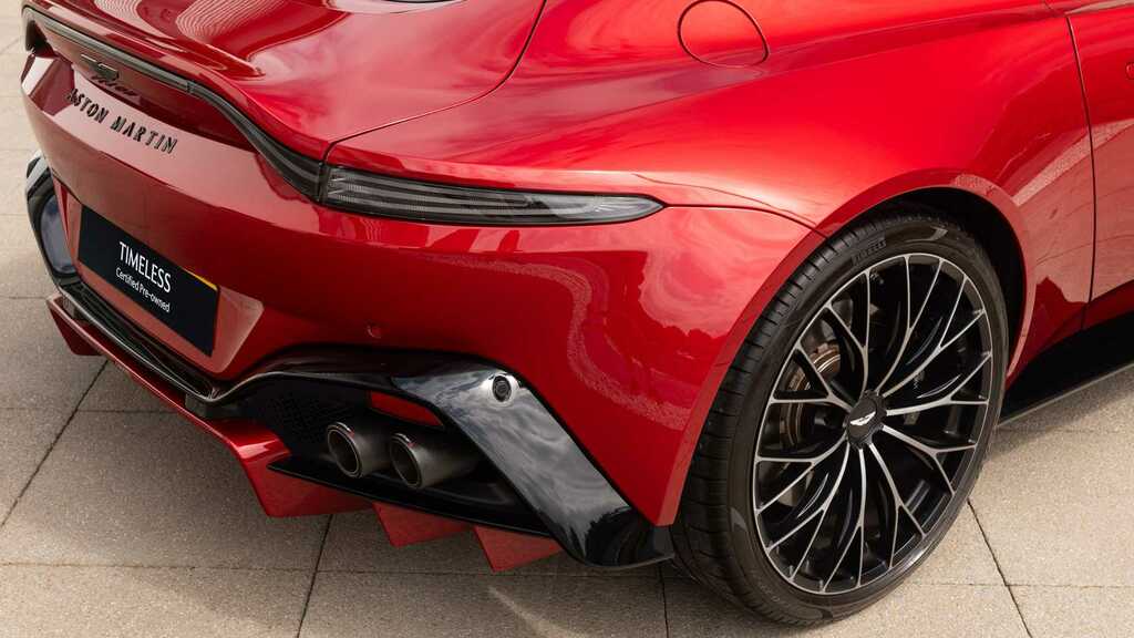 Aston Martin Vantage Vantage Roadster Blue #21