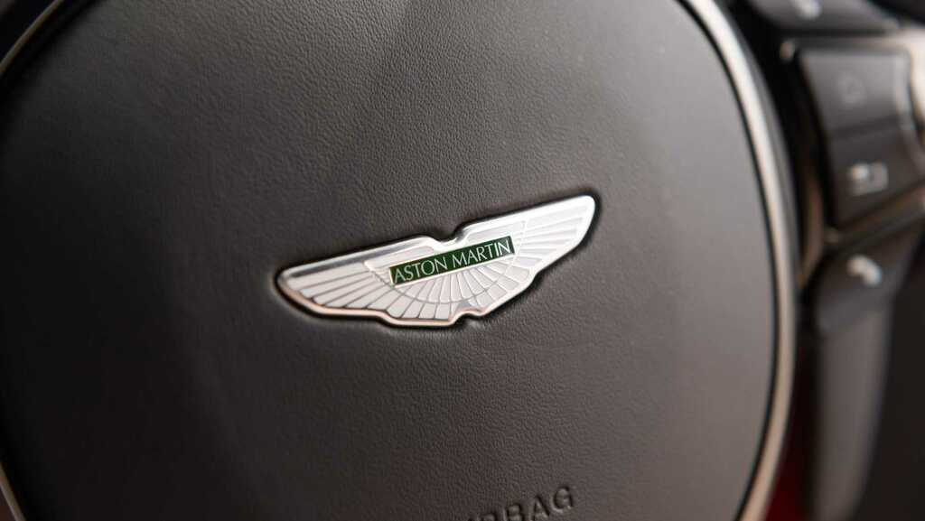 Aston Martin Vantage Vantage Roadster Blue #40