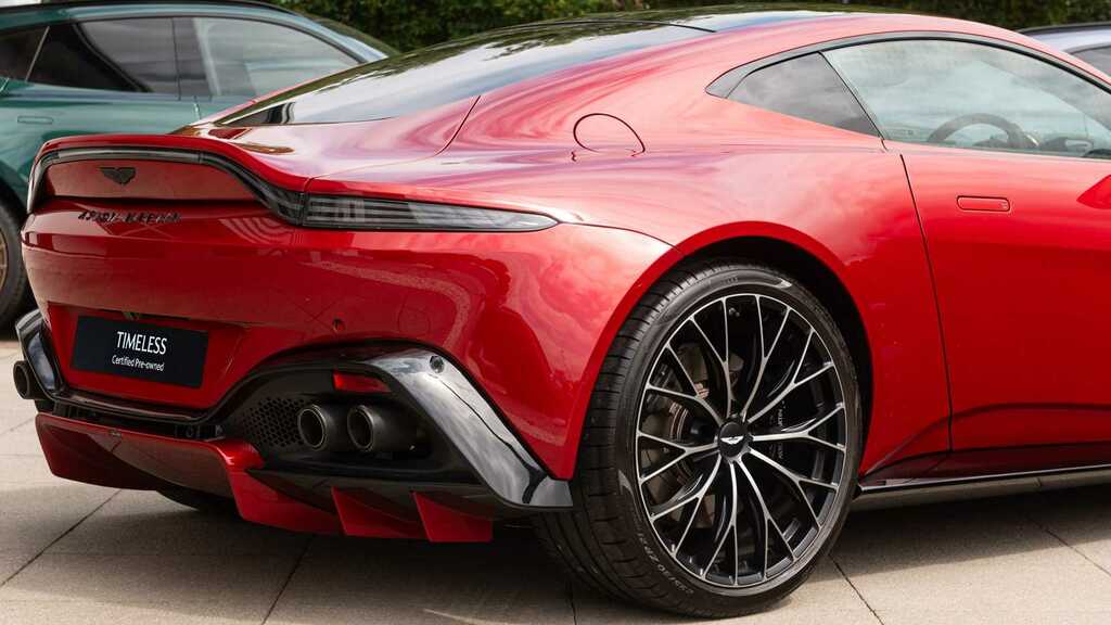 Aston Martin Vantage Vantage Roadster Blue #20