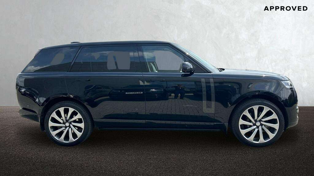 Land Rover Range Rover 3.0 D350 Lwb 7 Seat 2025 Black #4