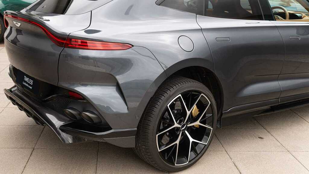 Aston Martin DBX V8 Dbx707 Touchtronic 2024 Blue #21