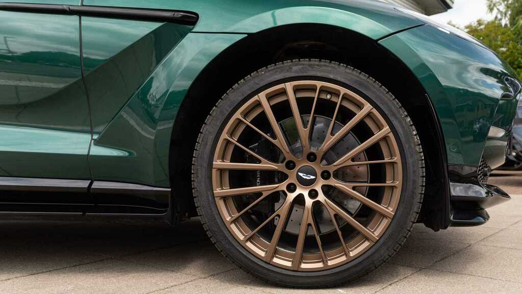 Aston Martin DBX V8 Dbx707 Touchtronic 2025 Green #4