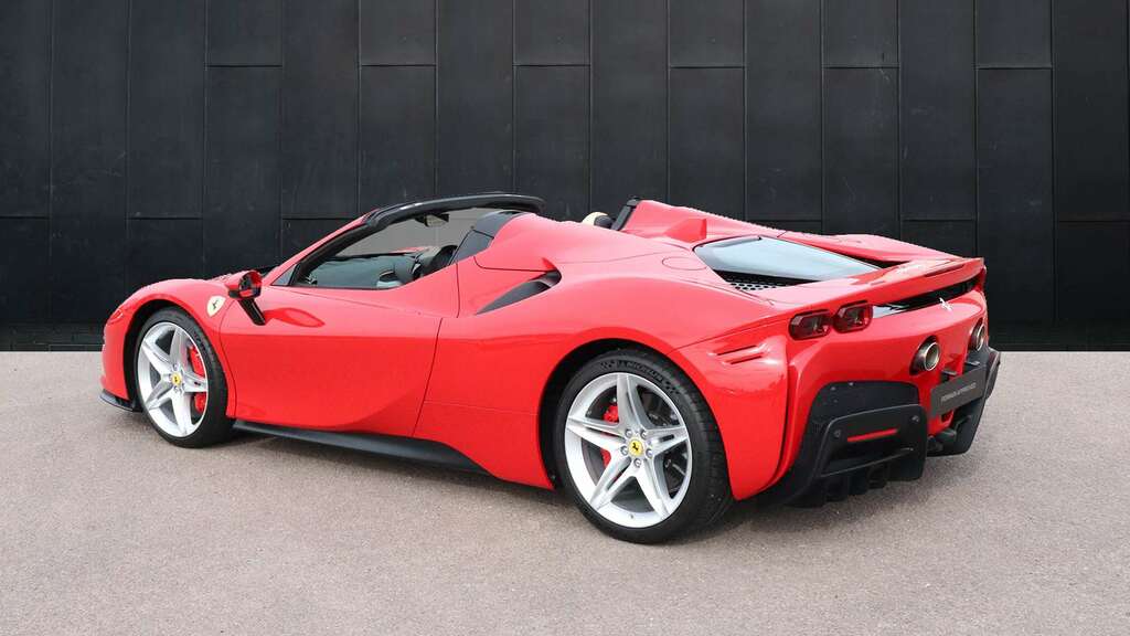 Ferrari Sf90 Spider 4.0T V8 7.9Kwh F1 Dct 4Wd Euro 6 Ss 2022 Red #4