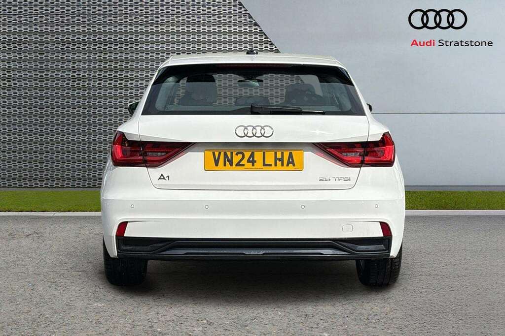 Audi A1 25 Tfsi Sport 2024 VN24LHA White #5