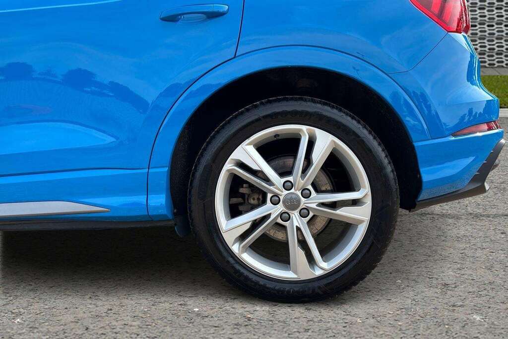 Audi Q3 40 Tfsi Quattro S Line S Tronic 2020 Blue #4
