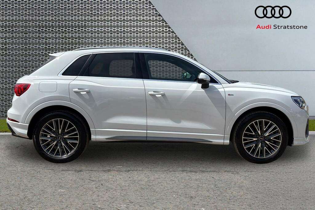 Audi Q3 40 Tfsi Quattro S Line S Tronic Cs Pack 202 White #3