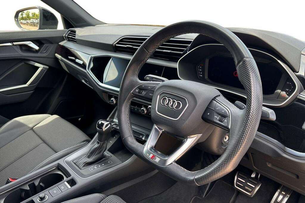 Audi Q3 35 Tfsi Black Edition S Tronic Cs Pack 2023 Blue #4