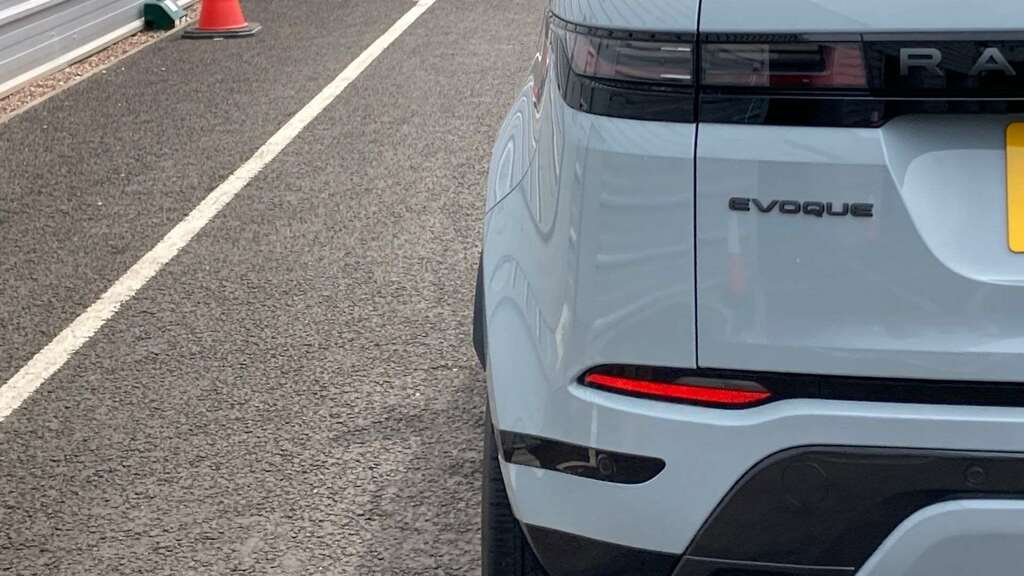 Land Rover Range Rover Evoque 2.0 D165 S 2Wd Hatchback White #24