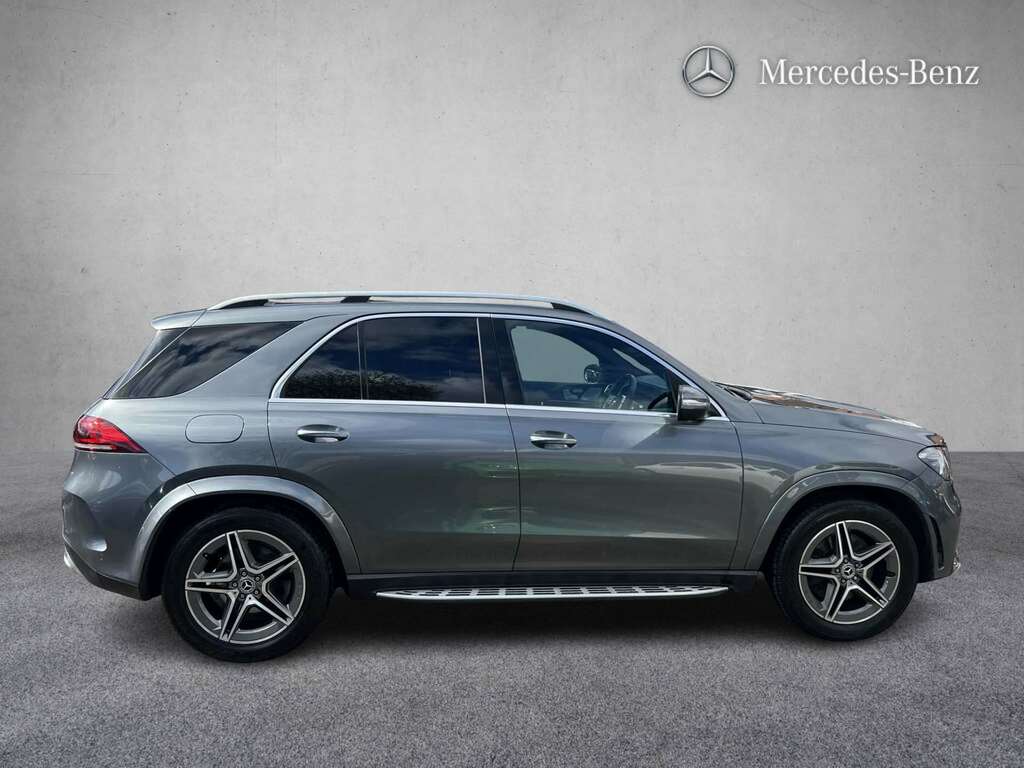 Mercedes-Benz GLE Class 300D 4Matic Amg Line Prem Plus 9G-tronic 2020 Grey #4