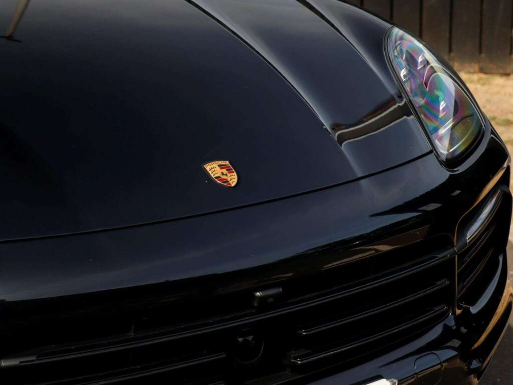 Porsche Cayenne 2022 3.0 V6 Platinum Edition 456 Bhp Grey #24