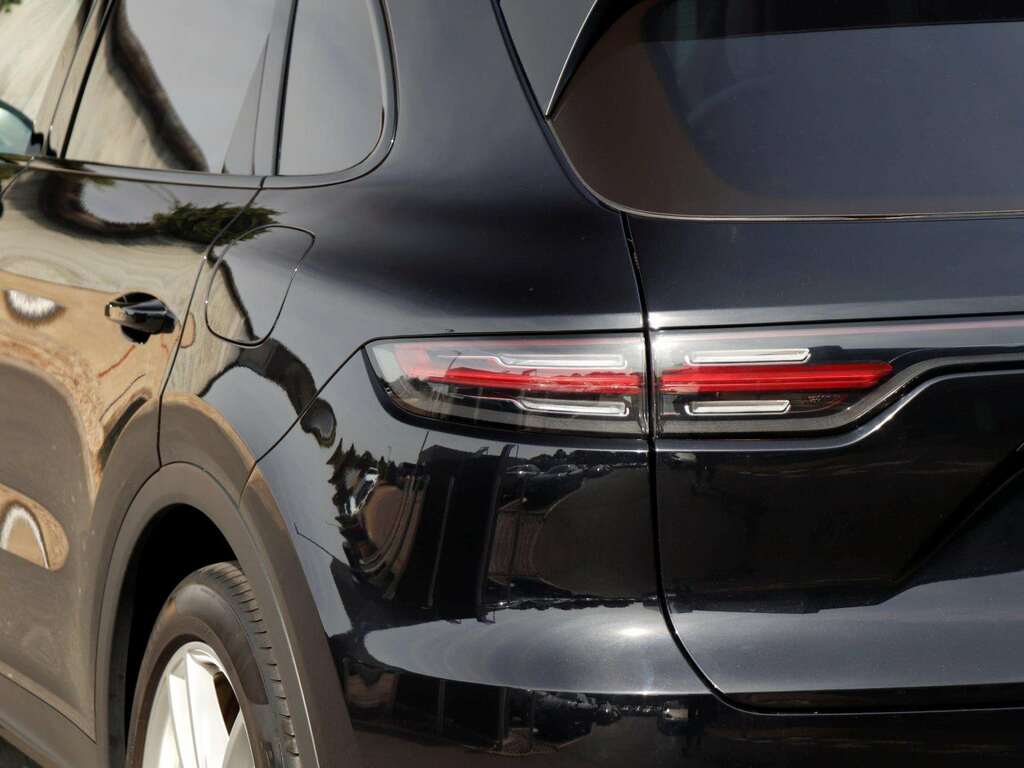Porsche Cayenne 2022 3.0 V6 Platinum Edition 456 Bhp Grey #29