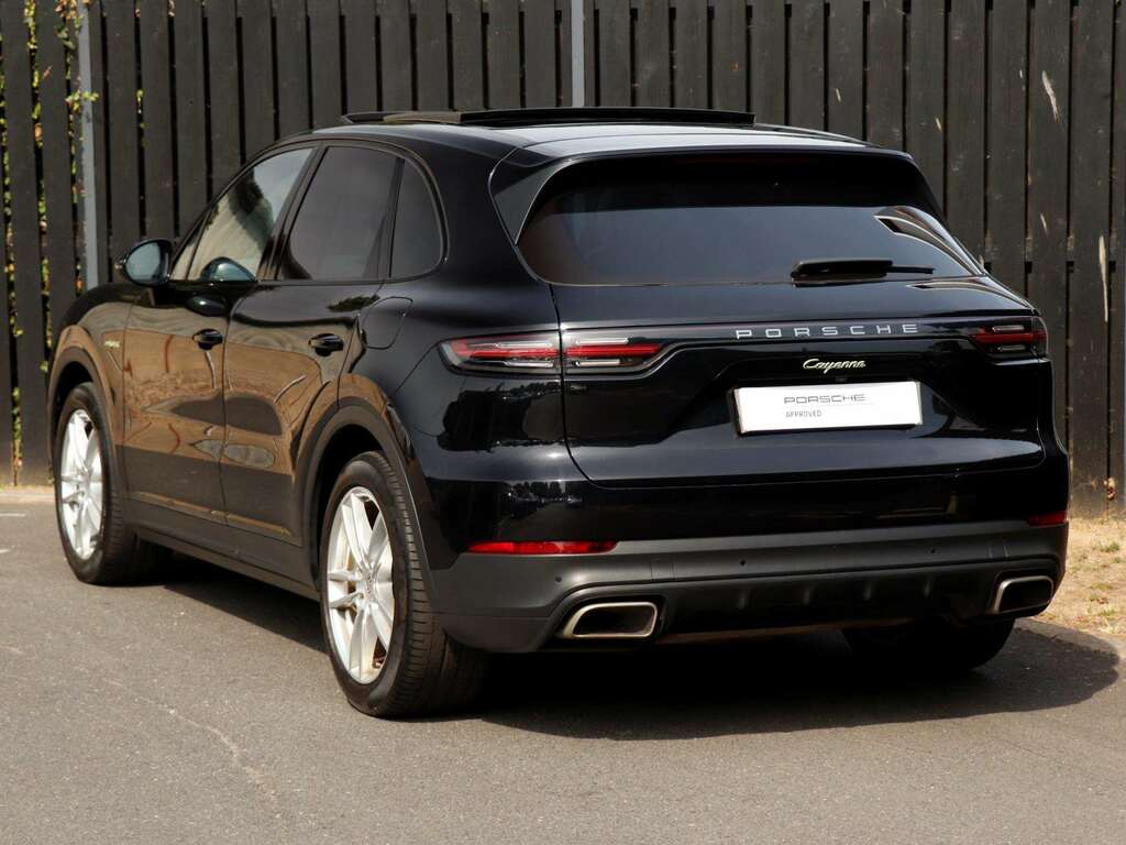Porsche Cayenne 2022 3.0 V6 Platinum Edition 456 Bhp Grey #31