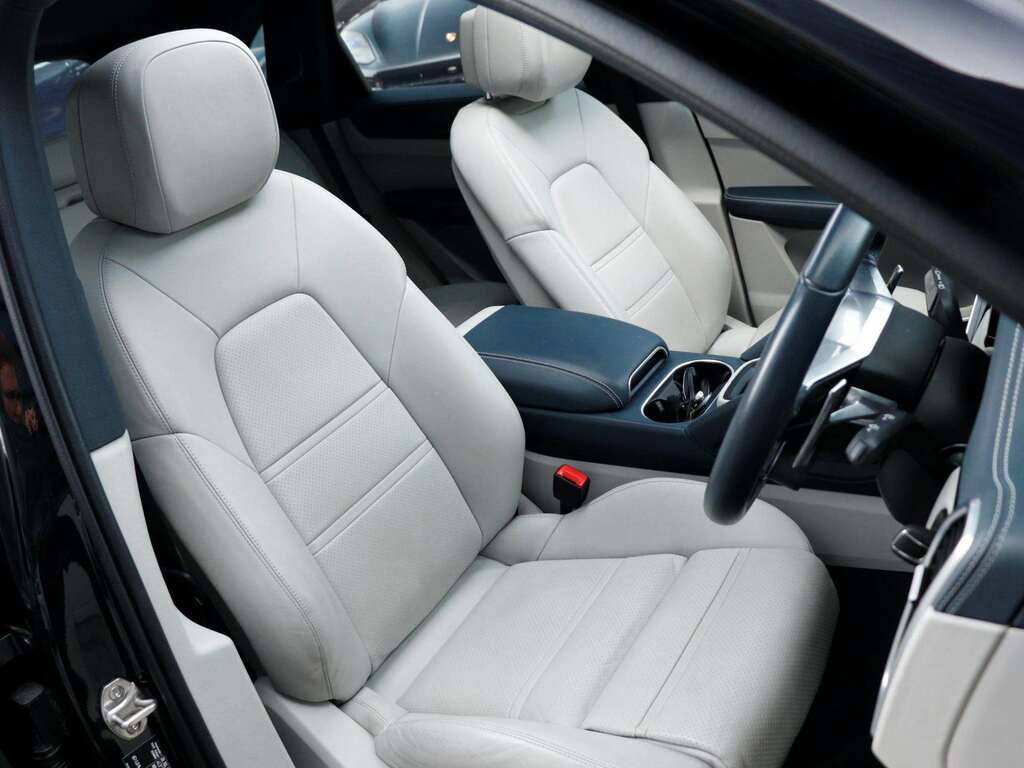 Porsche Cayenne 2022 3.0 V6 Platinum Edition 456 Bhp Grey #19