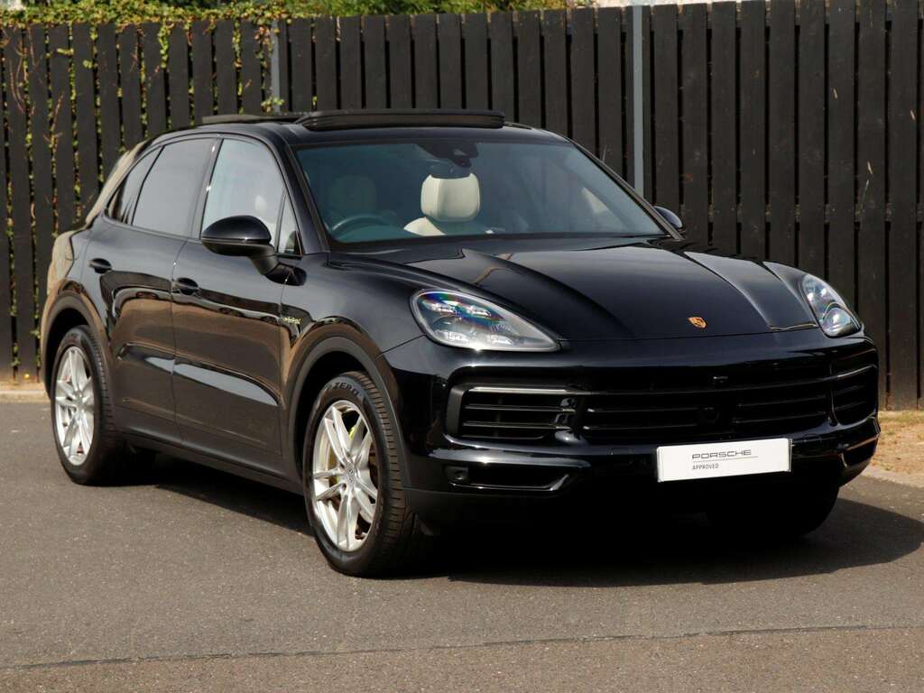 Porsche Cayenne 2022 3.0 V6 Platinum Edition 456 Bhp Grey #30