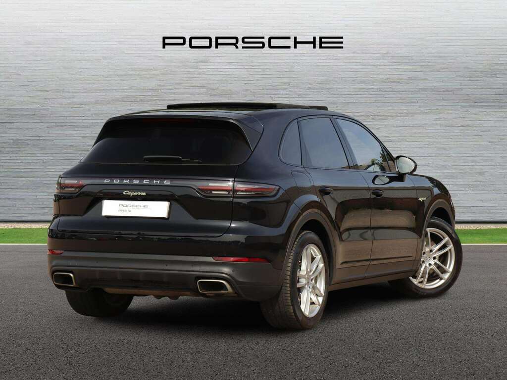 Porsche Cayenne V6 E-hybrid 2022 Black