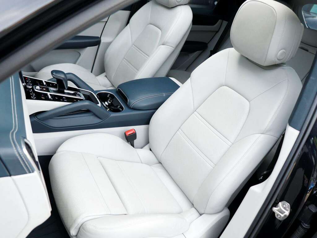 Porsche Cayenne 2022 3.0 V6 Platinum Edition 456 Bhp Grey #20