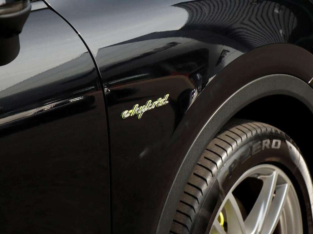 Porsche Cayenne 2022 3.0 V6 Platinum Edition 456 Bhp Grey #25