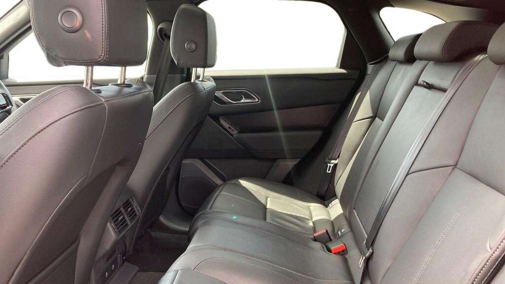 Land Rover Range Rover Velar 3.0 D300 Mhev Dynamic Se 2025 Grey #4