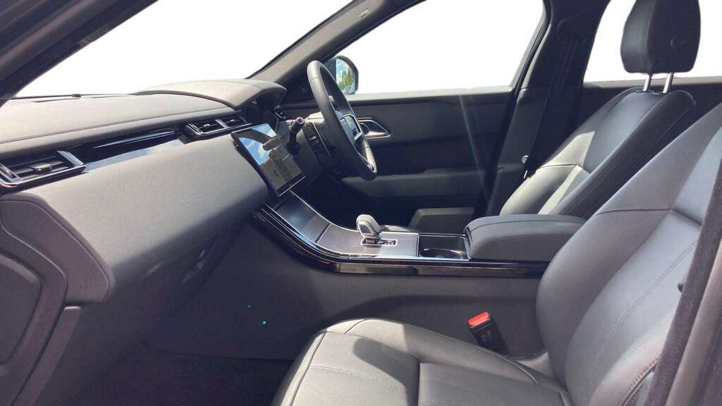 Land Rover Range Rover Velar 3.0 D300 Mhev Dynamic Se 2025 Grey #3