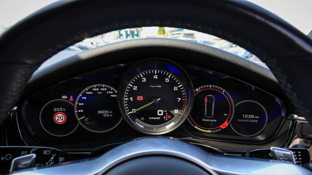 Porsche Panamera 2.9 V6 4S E-hybrid Pdk Silver #9