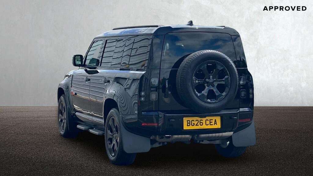 Land Rover Defender 110 3.0 D250 X-dynamic Se 110 2026 Black #2