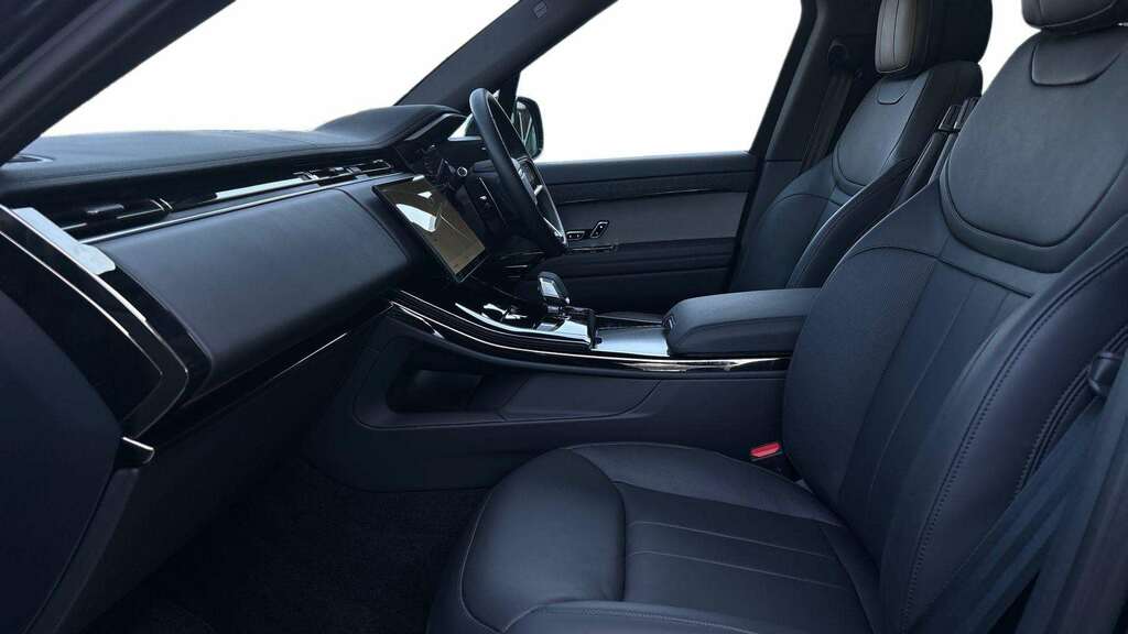Land Rover Range Rover Sport 3.0 P460e Edition 2025 Black #3