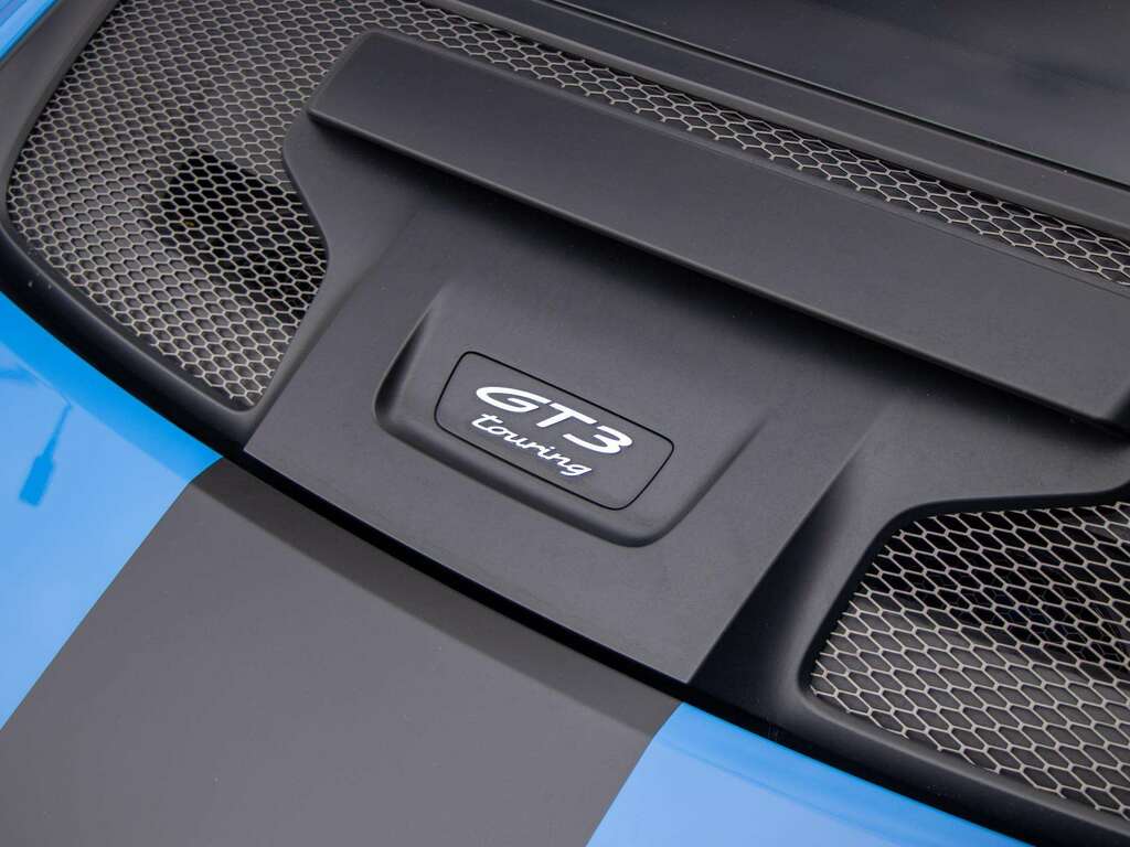 Porsche 911 911 Carrera Gts Grey #10