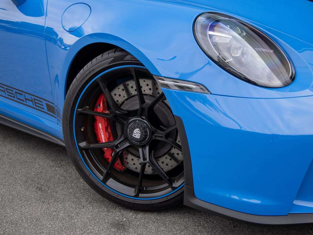 Porsche 911 911 Carrera Gts Grey #24