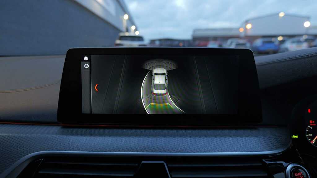 BMW 5 Series M Sport Black #39