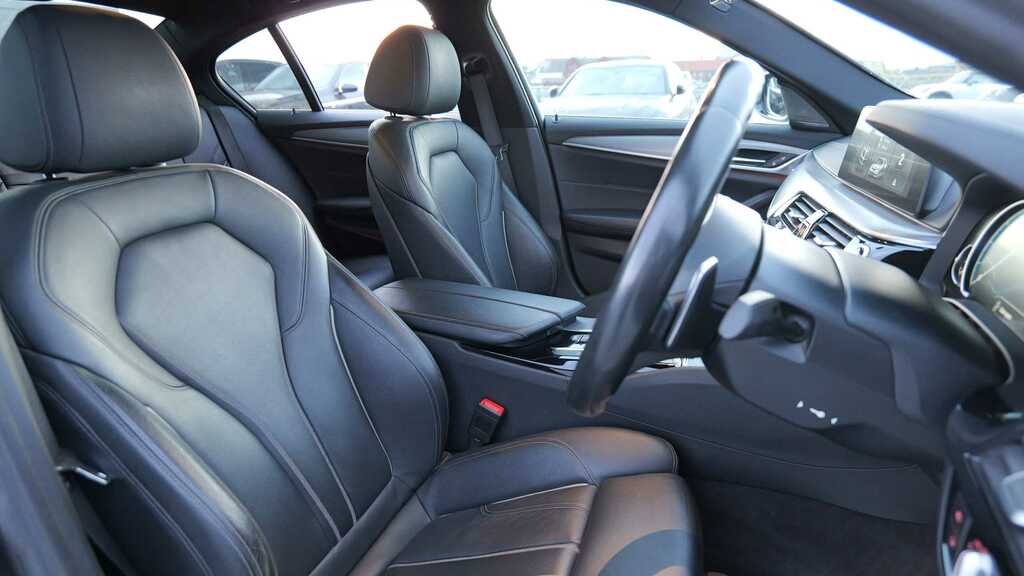 BMW 5 Series M Sport Black #11