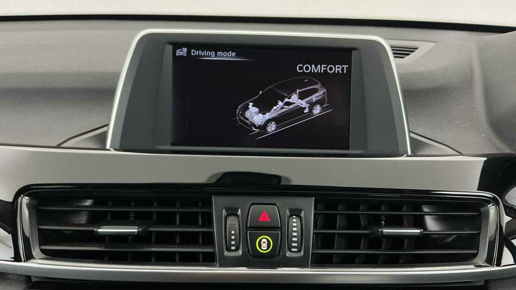 BMW X1 Xdrive 20I Xline Step White #14
