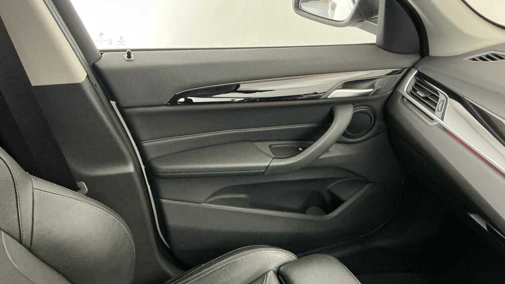 BMW X1 Xdrive 20I Xline Step White #11